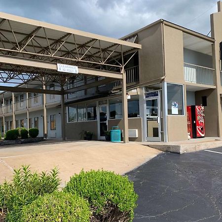 Super 8 By Wyndham Jackson Motel Exterior foto